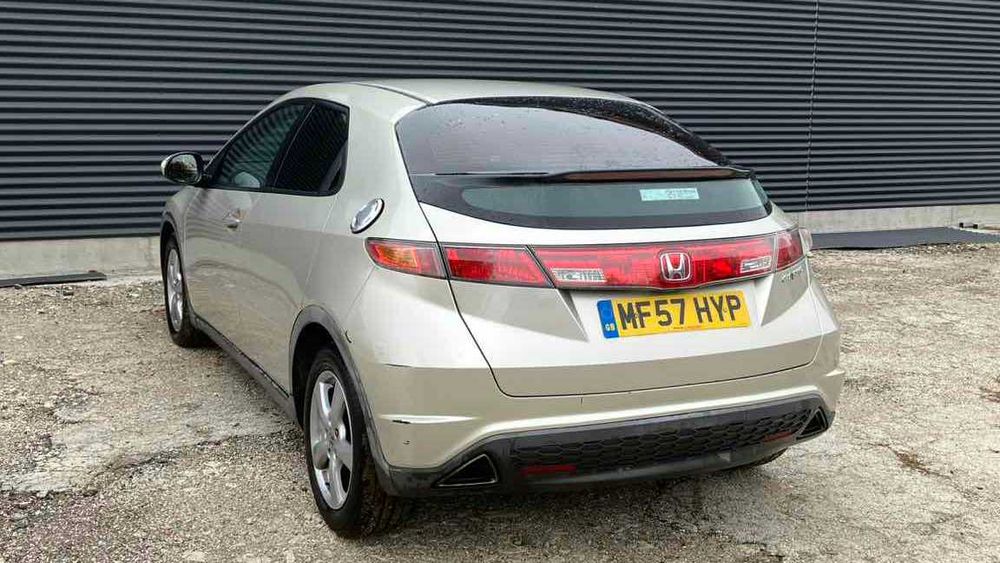 Honda Civic VIII 2006-2011 НА ЧАСТИ В ОПИСАНИЕТО