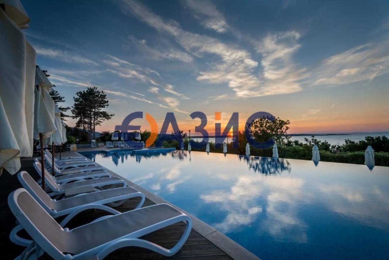 Продава се Двустаен апартамент в Созопол - 63 кв.м за 1707 €/кв.м - Снимка #14