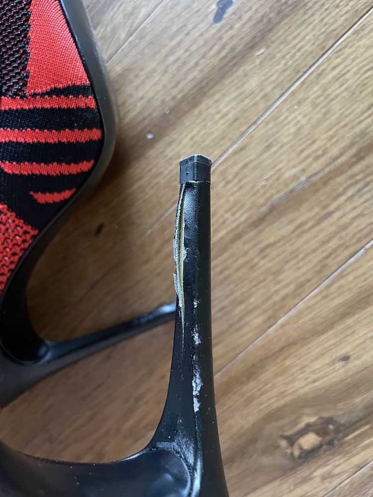 Pantofi stiletto Zara