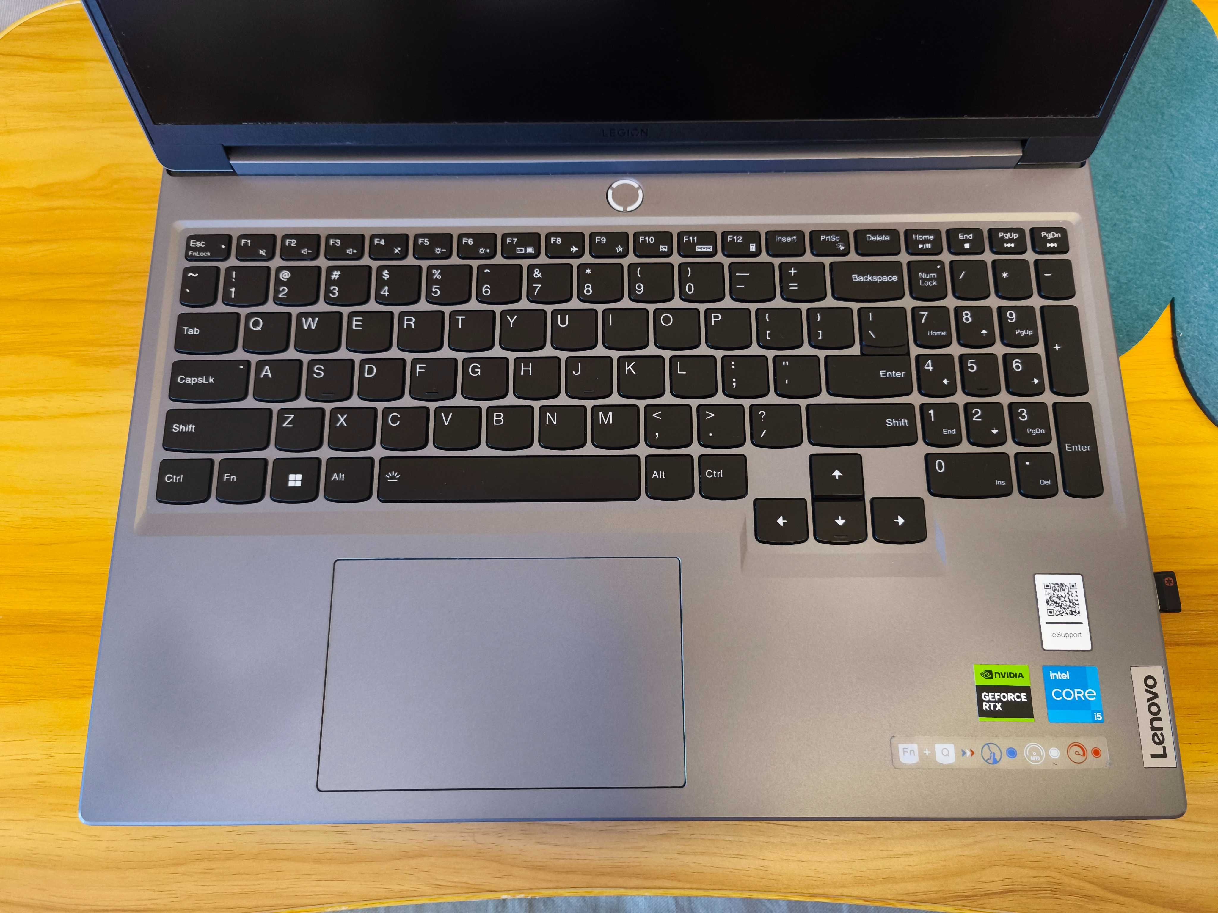 Лаптоп Lenovo Legion 5 i5-13450HX NVIDIA RTX 4060 8GB QHD 1440p 16"