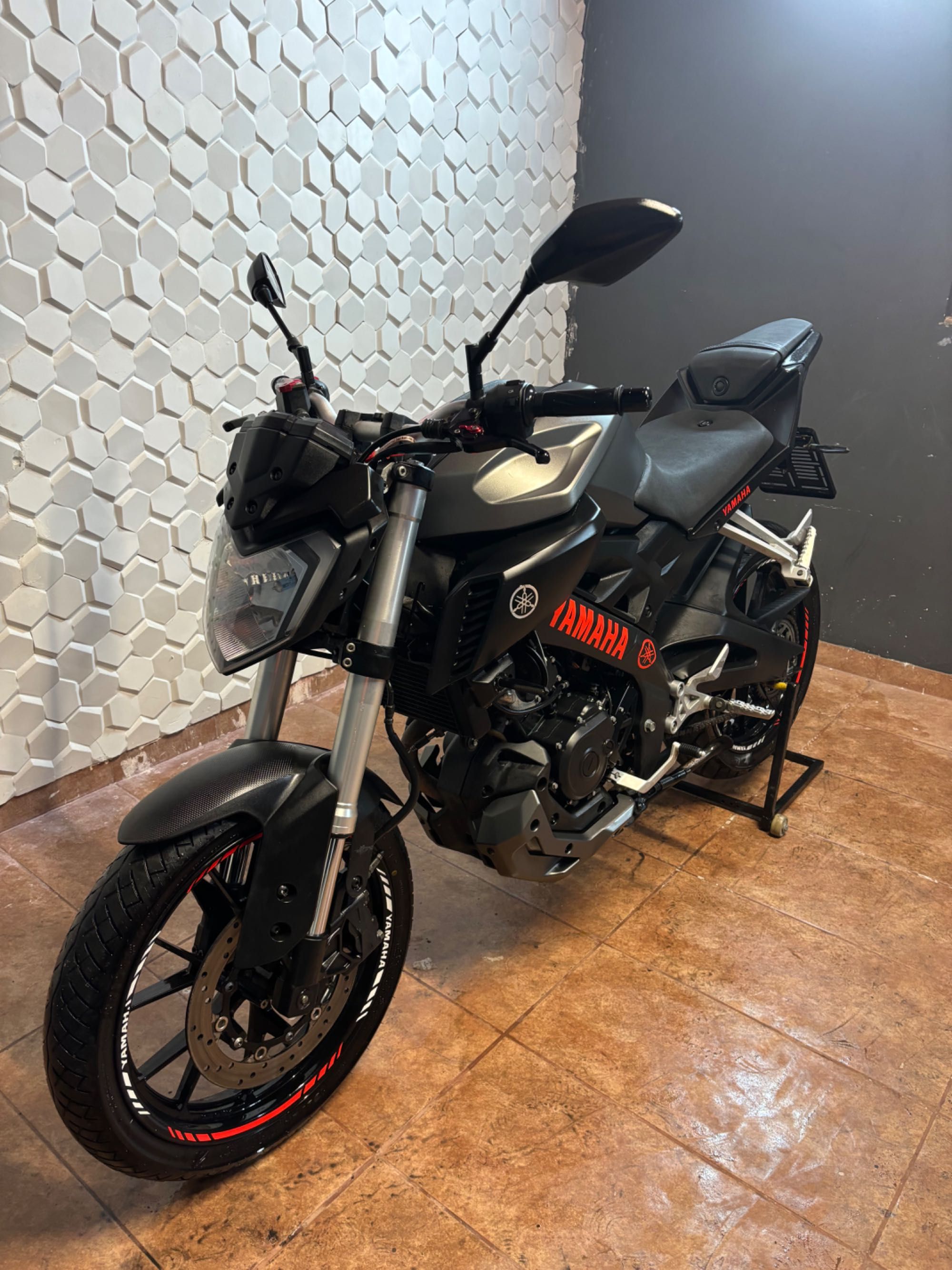 Yamaha MT 125 2015