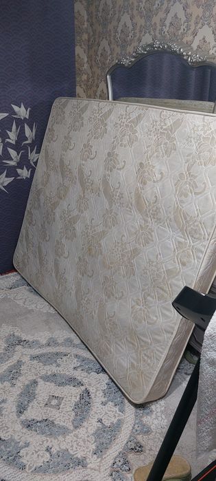 Продается Спальный матрас