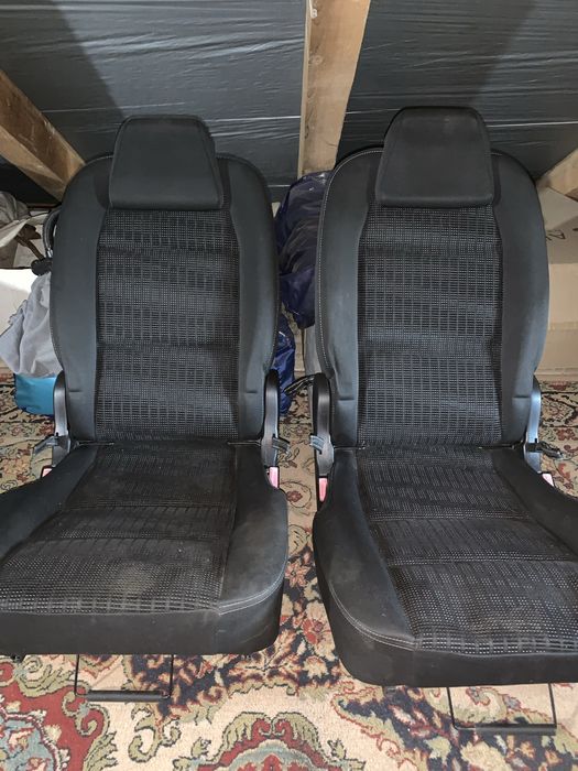 Vand scaune suplimentare 6-7 pentru Peugeot 307SW