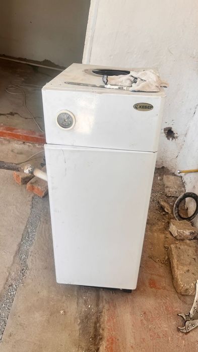 продам котел газ отопления