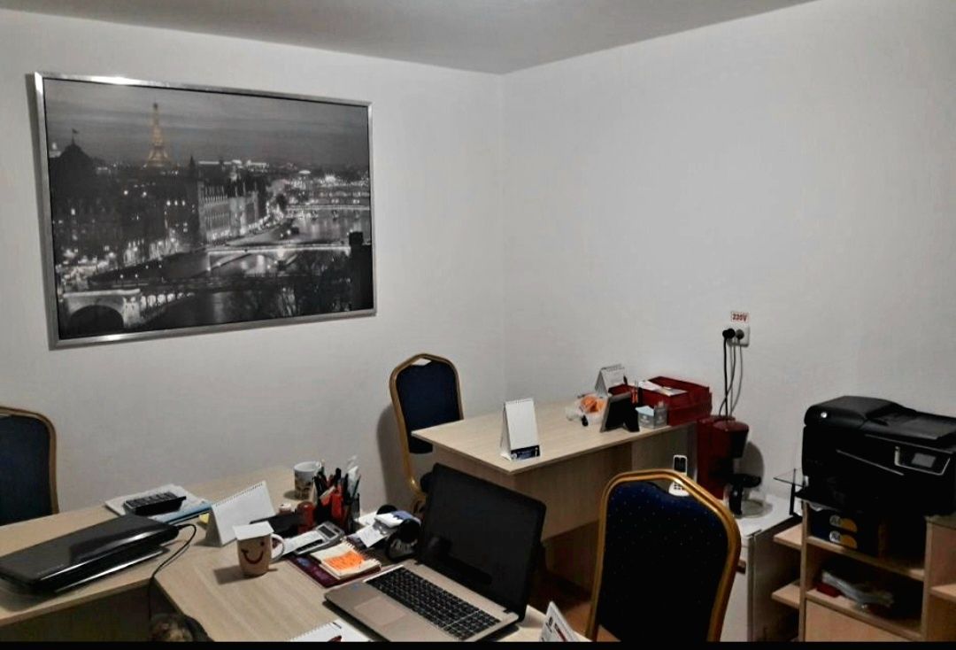 Spatiu birou 20 m2, Trocadero, cu toate utilitățile incluse