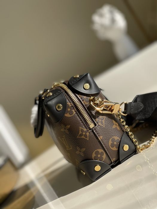 Louis Vuitton Vuitton Petite Malle Souple