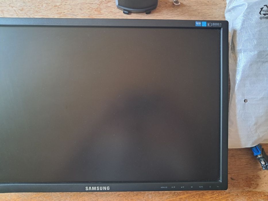 Monitor Samsung SyncMaster 2243NW