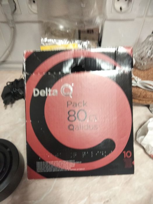 Vând expresor cafea DeltaQ
