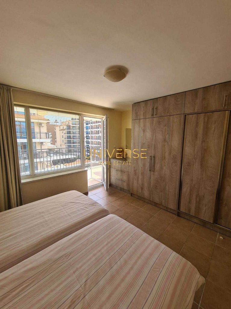 Продава се Двустаен апартамент в к.к. Слънчев бряг - 63 кв.м за 1159 €/кв.м - Снимка #3
