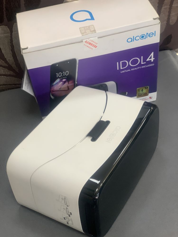 Виртуални очила idol4