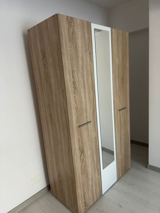 Dulap Dormitor cu oglinda/ set biblioteca living