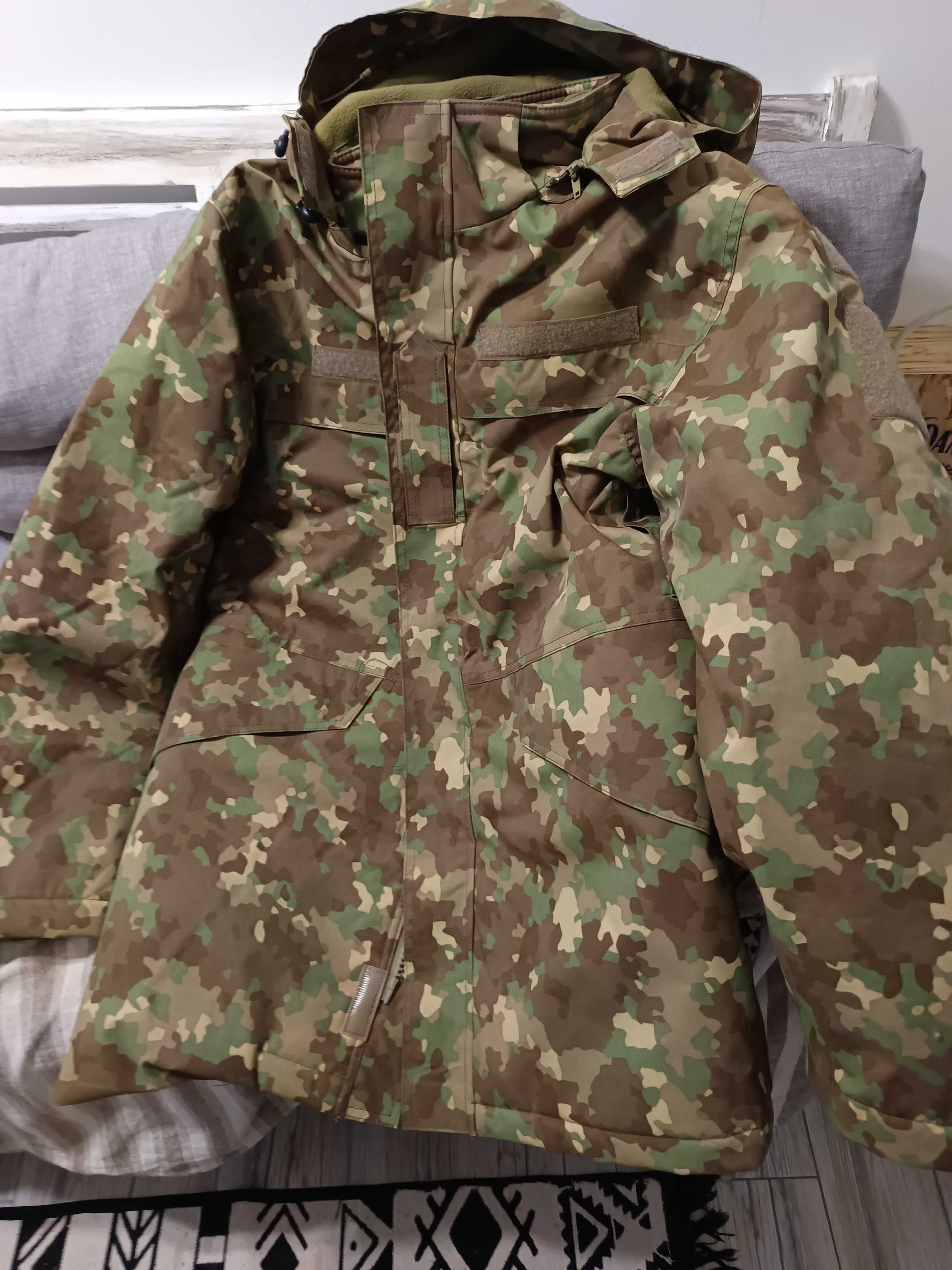 Geacă Combat  Nouă