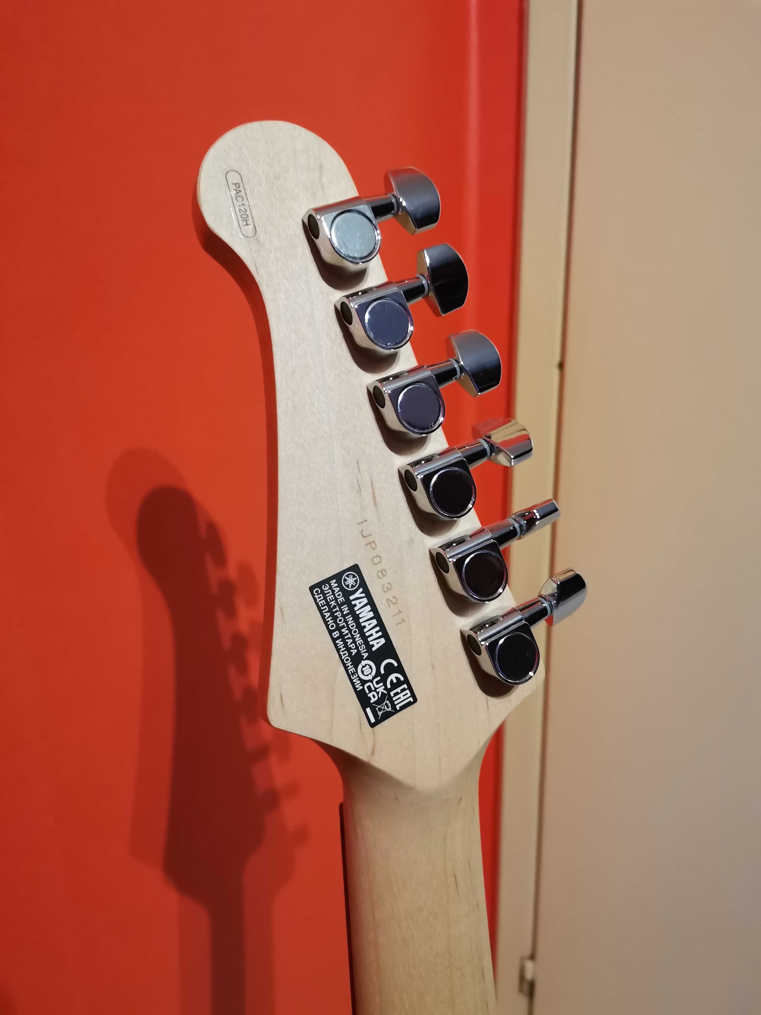 Китара Yamaha Pacifica 120H Черна