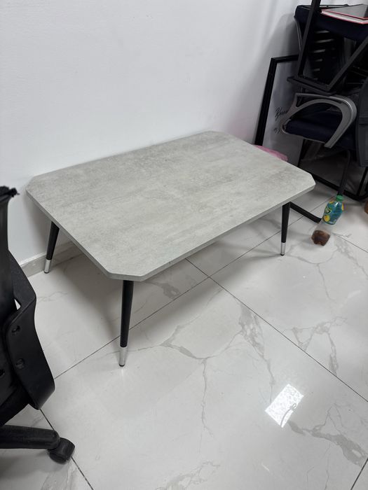 Журнальный стол