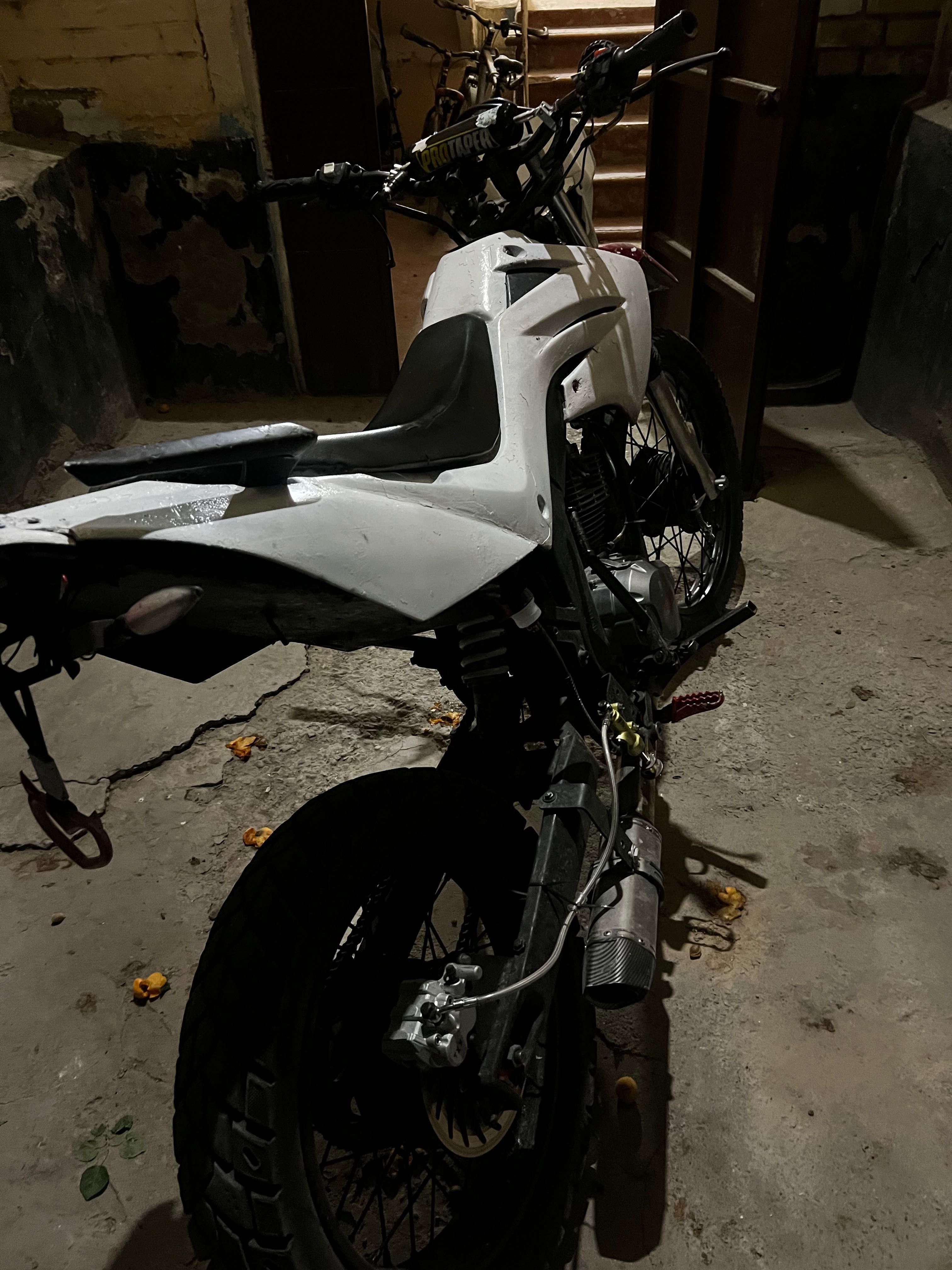 Enduro 250 motosport