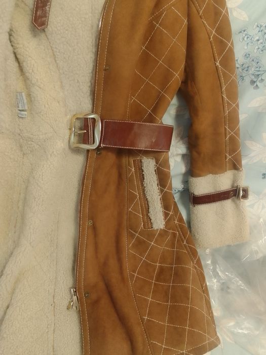 Продается натуральная лёгкая дублёнка