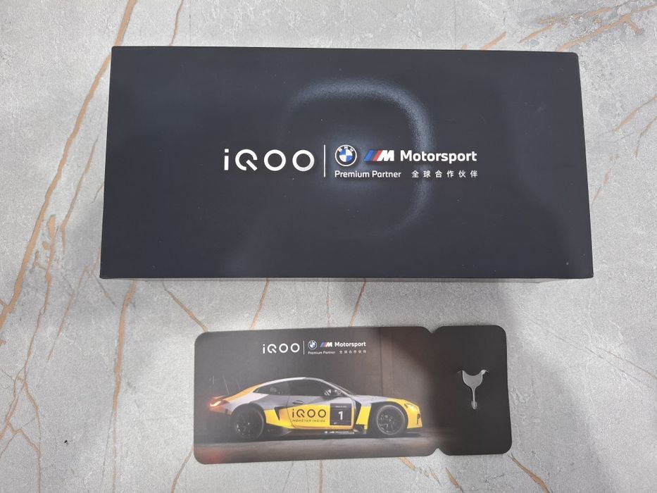 iQOO 13 16/256 Snapdragon Elite ( 8 gen 4)