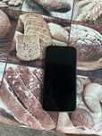 Se vinde iPhone 11 64 gb