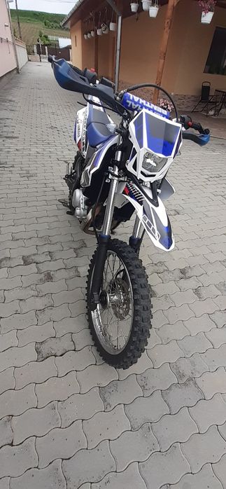 Yamaha WR124R...