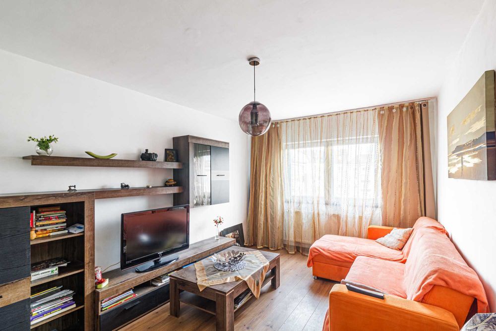 Vânzare Apartament 3 Camere Lângă Lotus Mall - Oradea, Nufarul