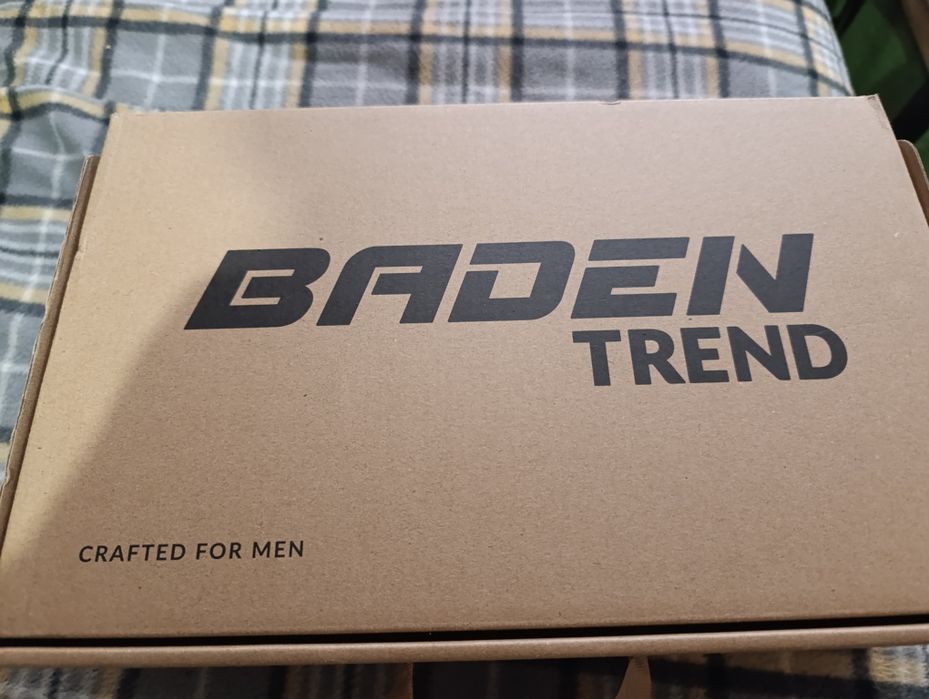 Продам новые сандалии