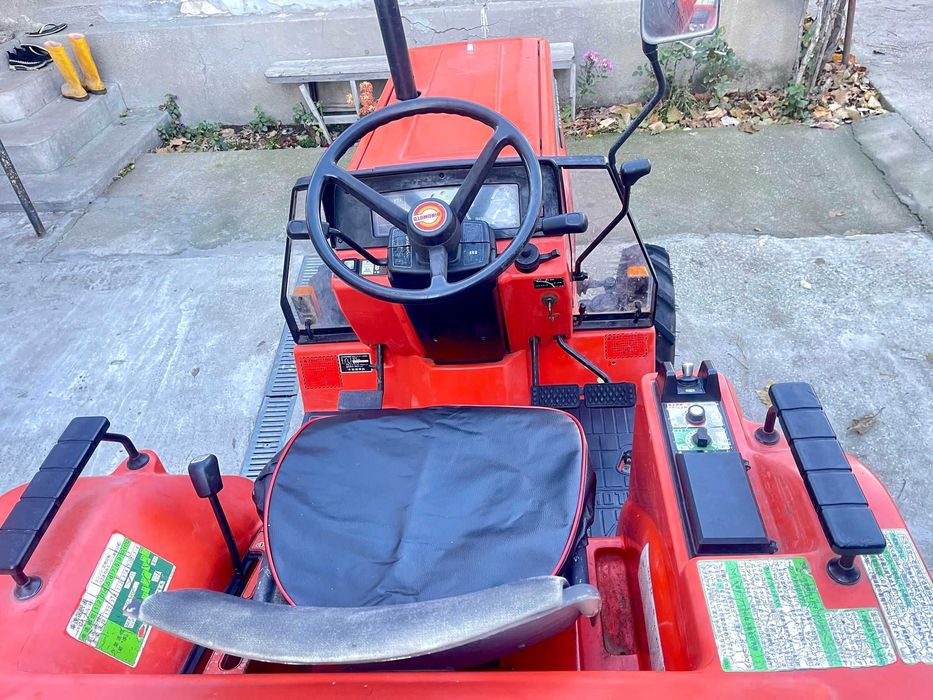 Tractor-tractoras Japonez HINOMOTO N209 ,4X4 , plug + FREZA !