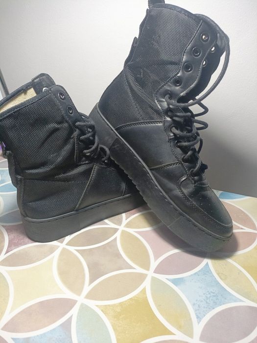 Vând ghietuta Nr 40