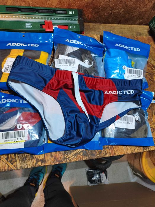 Costume de baie pentru bărbați