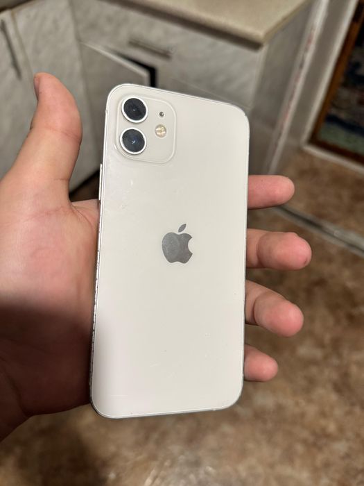 Iphone 12 обмен или продажа на что нибудь интересное
