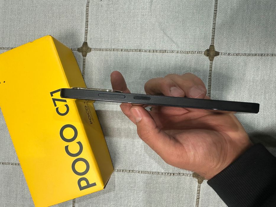 Продаю телефон POCO C71