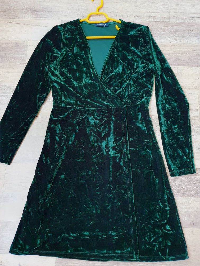 Rochie verde catifea S/M