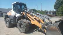 Vola/incarcator frontal   Liebherr  L526
