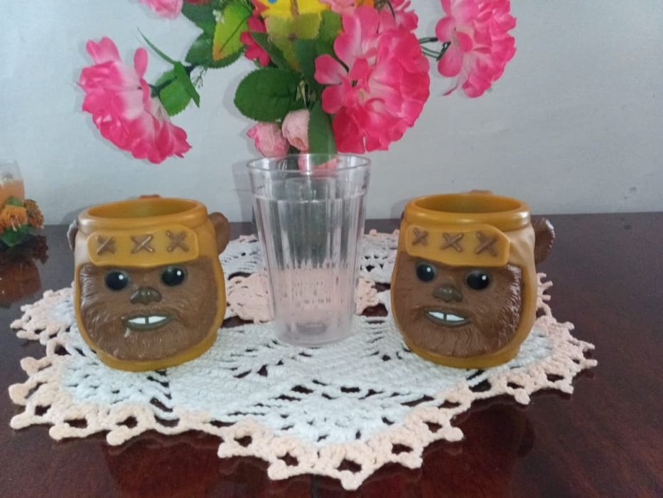 Продам две кружки