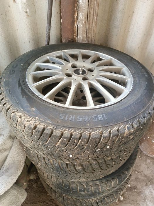 Зимние шины р15 185/65 Goodride