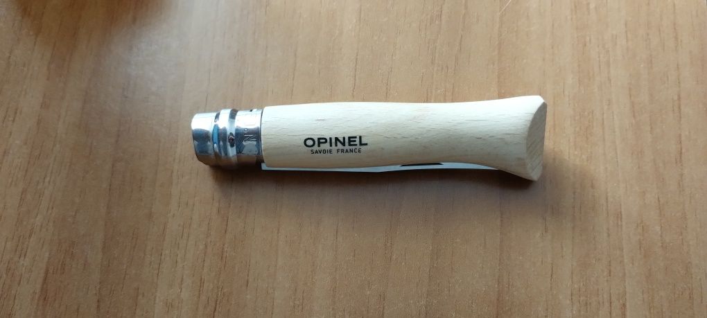 opinel inox. 9 cm .