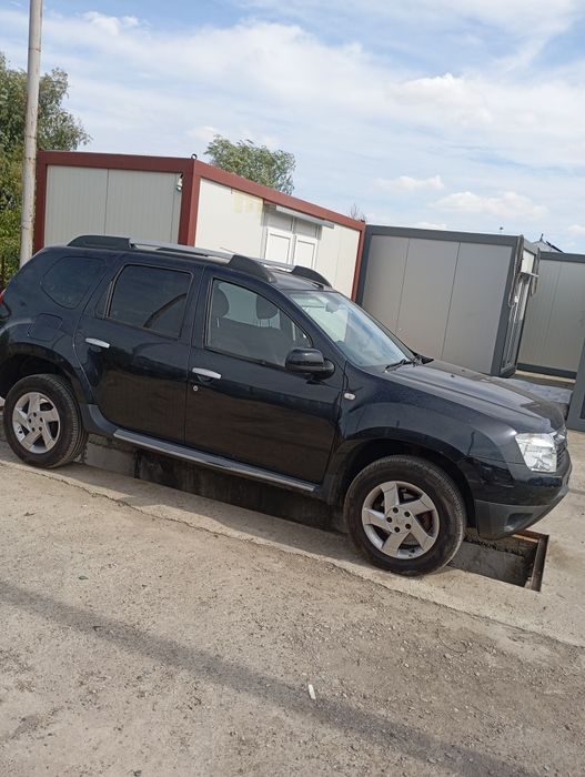Vând Dacia Duster 1.5 dci