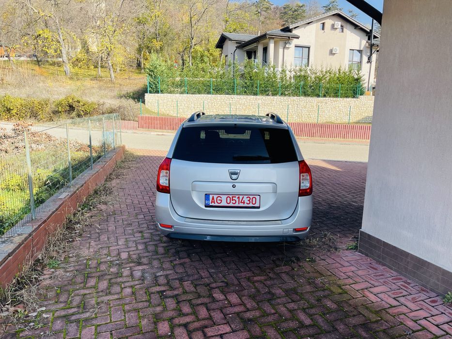 Dacia Logan 0.9 TCE, scaune incalzite, senz parcare..varianta Prestige