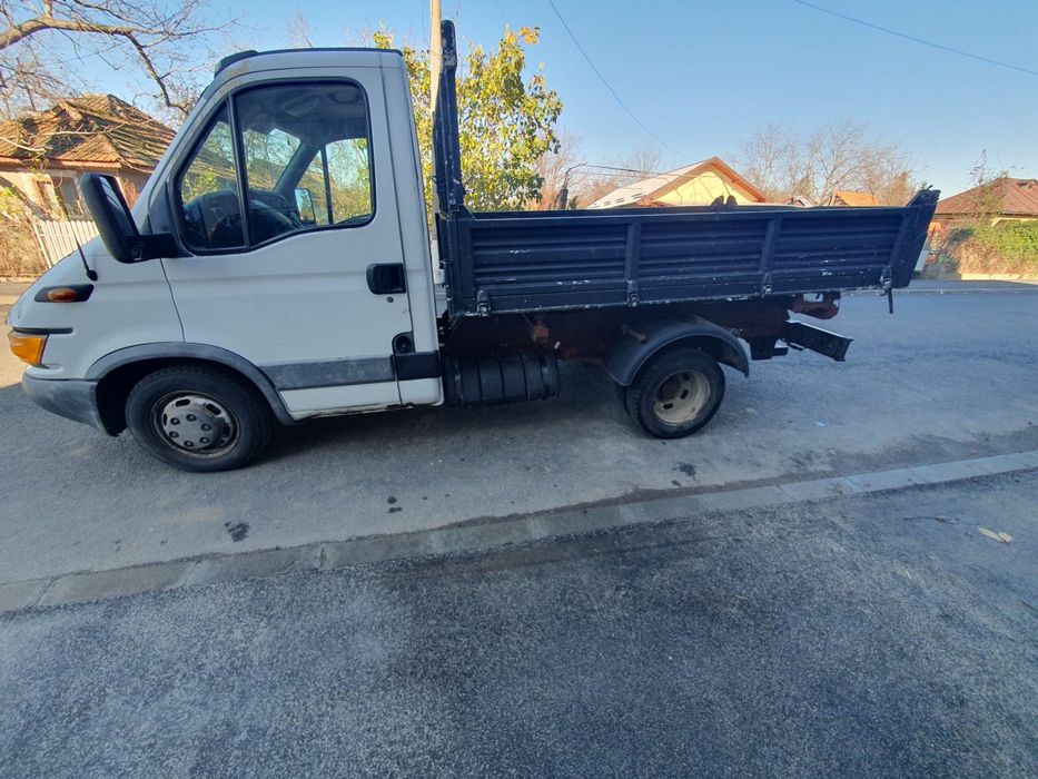 Autoutilitara Iveco Daily 35C11, 2.8 diesel, 2002