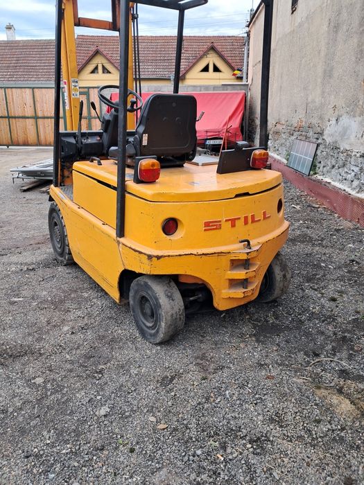 Vând stivuitor electric still capacitate de ridicare 2,5 tone