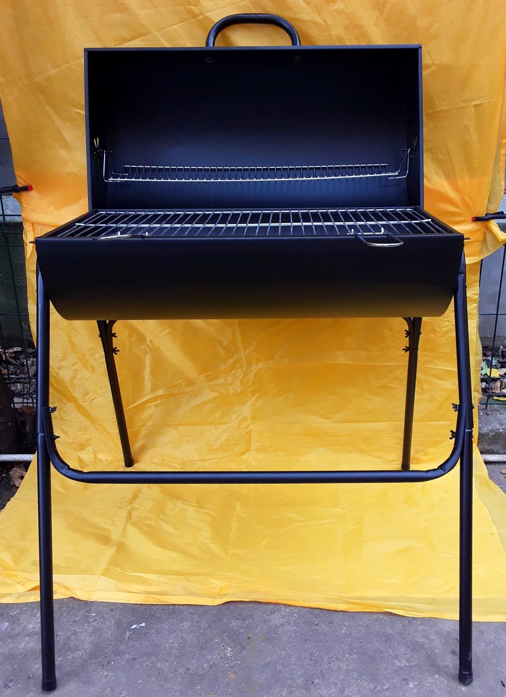 GRATAR Cilindric cu Capac 83 x 96 x 85 Cm - NOU - 290 Lei