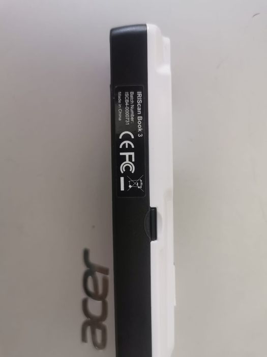 IRIScan Book 3 scaner