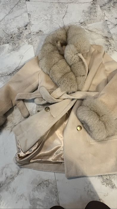 Палто алпака и алкантара с естествен косъм лисица