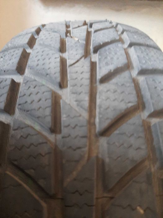 4 бр 175 70 13 Hankook  зимни