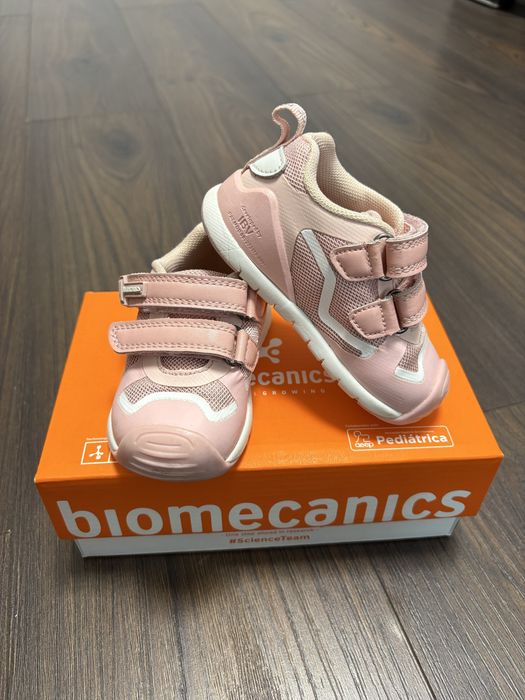Sneakers Biomecanics mărimea 21