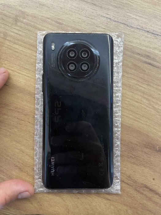 Huawei nova 8i като нов