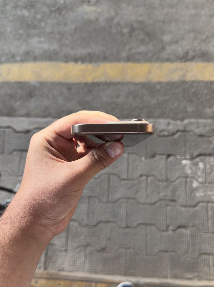 iPhone 16 pro 256 e sim obmen 16 pro max faqat oq rangiga idealiga