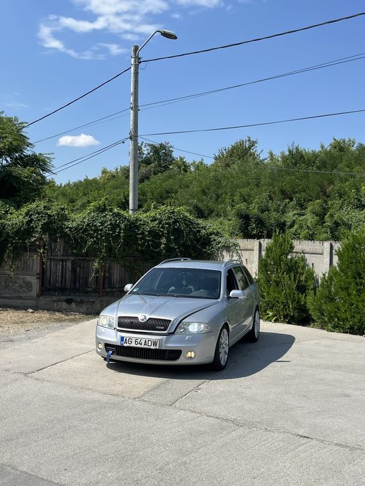 Skoda Octavia vRS 2.0 TDI 170 CP XENON WEBASTO JANTE 18
