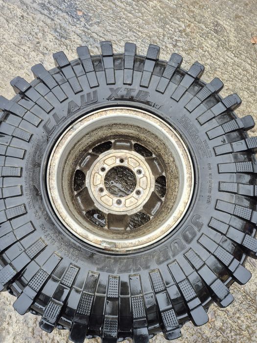 Vand jante cu anvelope 35×12,5×15 Journey Claw