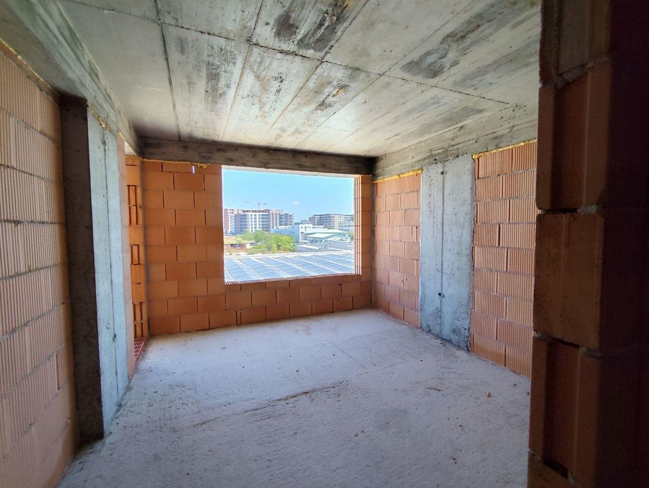 Продава се Тристаен апартамент в Бургас, Славейков - 109 кв.м за 1248 €/кв.м - Снимка #7