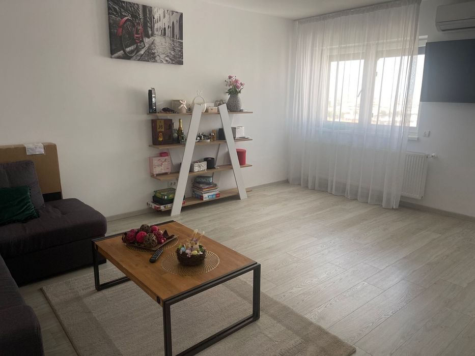 Inchiriez apartament Decebal Residence - 2 camere -